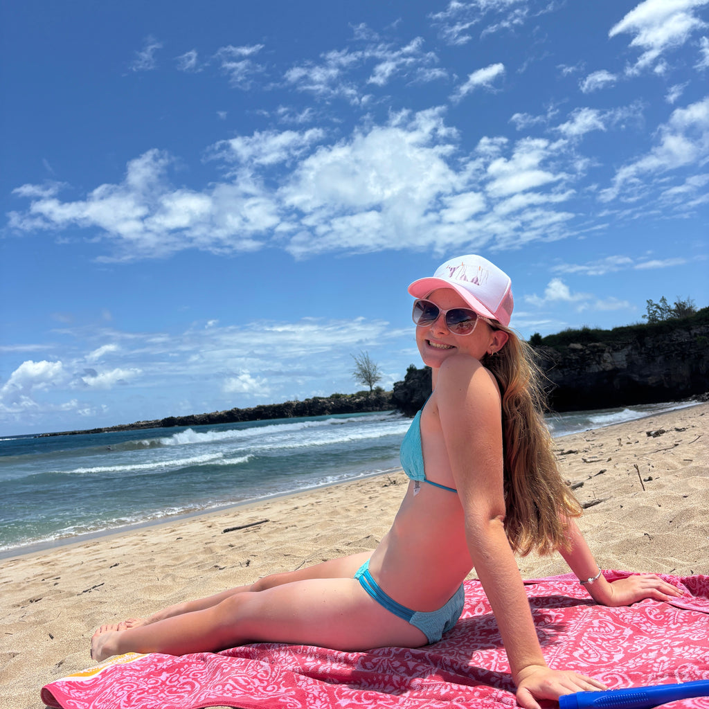 Crown Flower Lei BikiniTrucker Hata