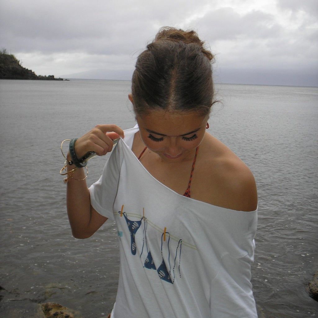 Hebrew Cone Shell Bikini T-Shirt - Unisex